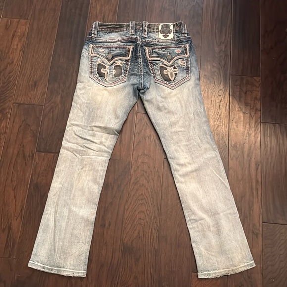 30x32 Rock Revival Distressed Jeans - Picture 1 of 3